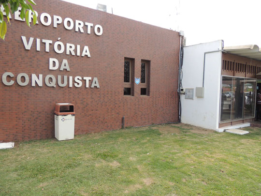 Vitória da Conquista: Homens são presos em aeroporto depois de causarem tumulto