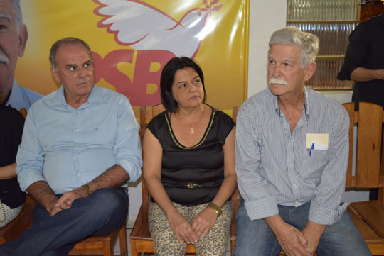 Brumado: Aguiberto diz que ainda está no páreo, mas PDT decreta apoio a Eduardo Vasconcelos