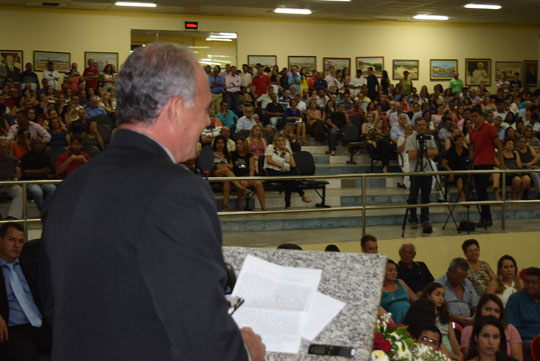 'Saímos com o senso do dever cumprido', diz Aguiberto ao entregar prefeitura de Brumado
