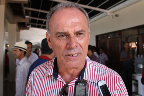 Eleições 2014: Aguiberto se unirá com adversários em apoio a Rui Costa enquanto vice apoiará Souto