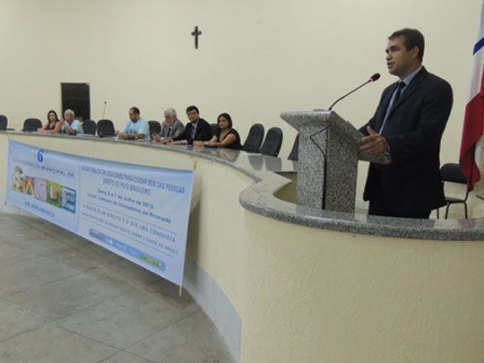 Alessandro Lôbo marca presença na 6ª Conferência Municipal de Saúde de Brumado