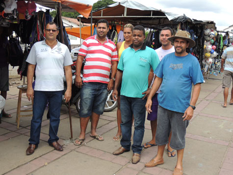 Brumado: Ambulantes terão que sair do Derba; eles cobram camelódromo da prefeitura