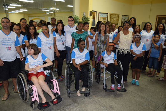 Apae faz lançamento da Semana Nacional da pessoa com deficiência no legislativo brumadense