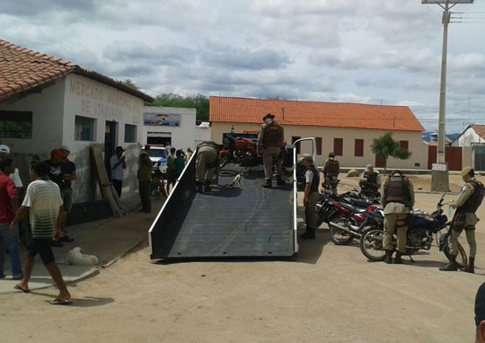 Brumado: Operação entre 34ª CIPM e 2ª CIPRv resulta na apreensão de vários veículos em Itaquaraí