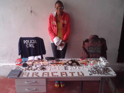 Aracatu: Polícia detém chefe do tráfico e apreende armas e drogas