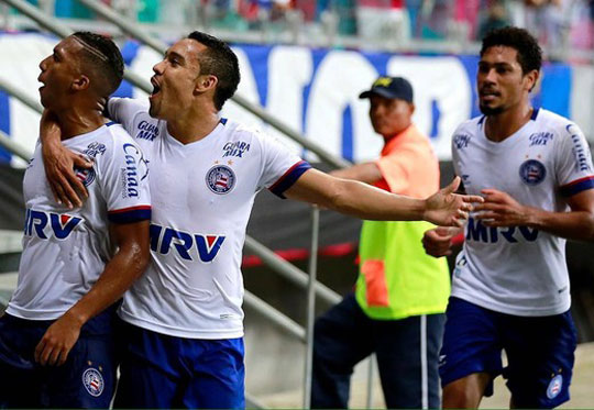 Bahia derrota o Paysandu em casa e vai ao G-4