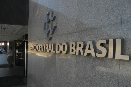 Banco Central pode acelerar ritmo de corte de juros