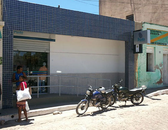 Funcionários abandonam serviços e Ponto Cidadão fica sem atendimento em Barra da Estiva