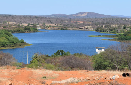 Brumado: Prefeito pretende utilizar água da barragem do Rio do Antônio na operação pipa