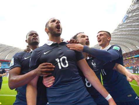 França vence Honduras em dia de Benzema