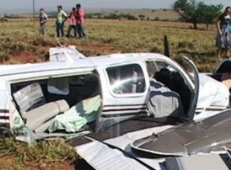 Avião bimotor cai em Macarani