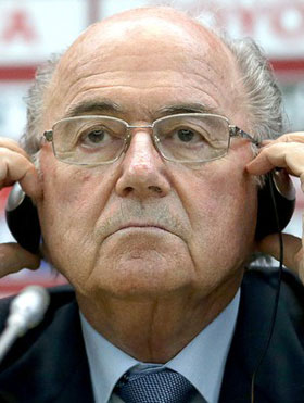 Blatter: “Brasil é o país com mais atrasos desde que estou na Fifa”