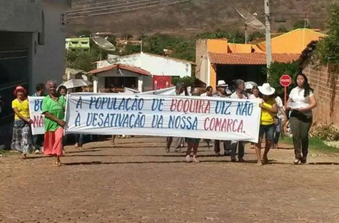Boquira: População se manifesta contra desativação da comarca local