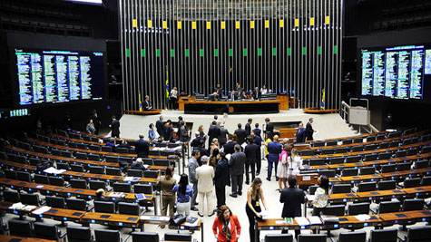 Marco Civil da Internet deve ser votado pelos deputados nesta terça-feira