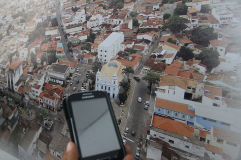 Delegado fala sobre caso de vazamento de fotos íntimas de jovem brumadense