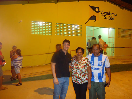 Brumado: Moradores do Bairro Dr. Juracy agradecem Castilho Viana por obras realizadas