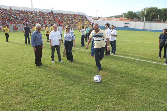 Brumado: Manutenção do Estádio Gilberto Cardoso custará R$ 20 mil mensais à administração municipal