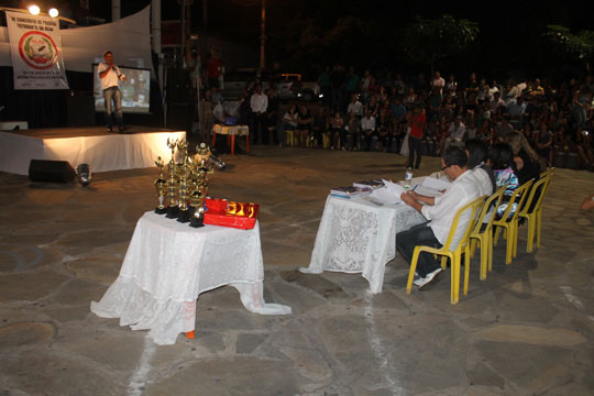 Brumado: Alab realiza III concurso estudantil de poesia na Praça Coronel Zeca Leite