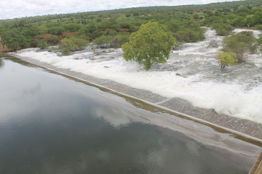 Acumulado da chuva passa dos 530 mm em Brumado e já é o recorde dos últimos 43 anos