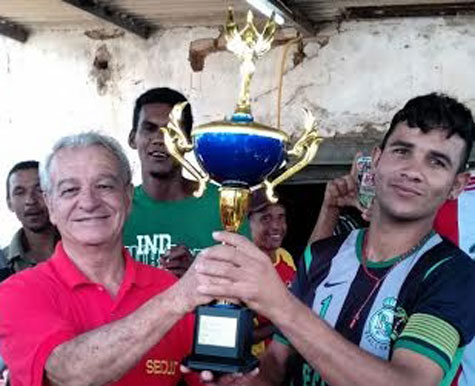 Brumado: 10º Campeonato de Futebol de Arrecifinho é realizado em parceria com a prefeitura municipal