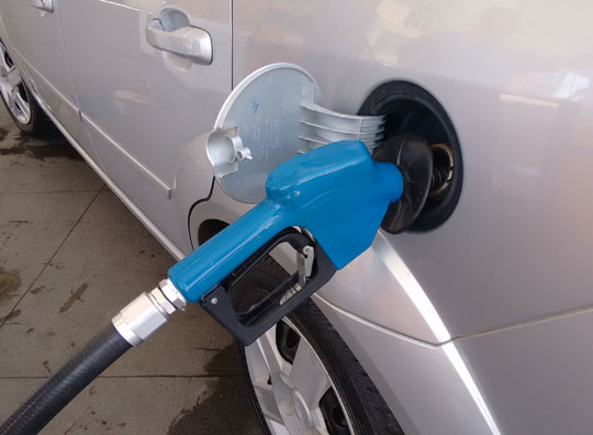 Preço da gasolina deve cair a partir de hoje (04)