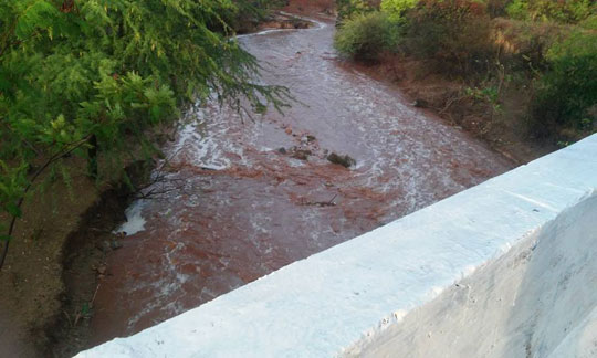 Chuva ocorre apenas na região do Distrito de Cristalândia em Brumado