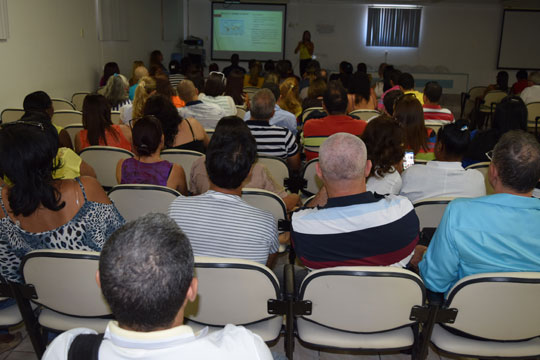 Brumado sedia Encontro Regional do Mais Médicos e destaca combate a dengue, zika e chikungunya