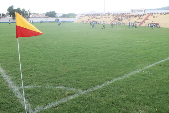 Quatro jogos movimentam o campeonato brumadense de futebol neste final de semana