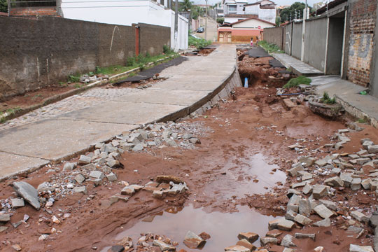 Brumado: Prefeito decreta estado de emergência por conta da chuva