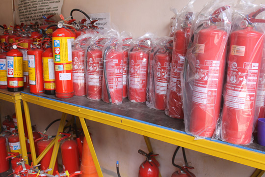 Brumado: Revendedor de extintor tem prejuízo de R$ 10 mil com fim da obrigatoriedade
