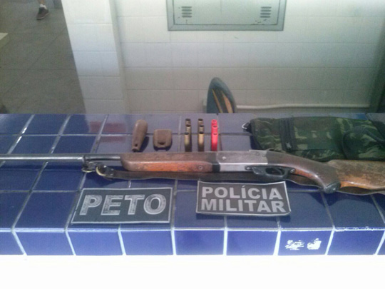 Brumado: Polícia detém idoso por porte ilegal de arma de fogo