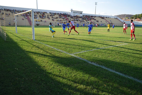 Jogando dentro de casa, Brumado só empata com Itapetinga no Intermunicipal de Futebol