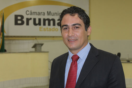 Brumado: Márcio Moreira desiste de reeleição em 2016 para priorizar a família