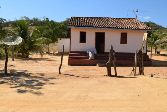 Brumado: Moradores de Pau de Colher esperam há 23 anos pela instalação de energia elétrica