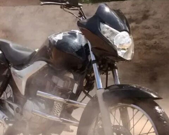 Moto roubada de repórter brumadense é flagrada em blitz em Guanambi