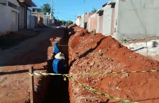 Brumado: Prefeitura dá continuidade a obra de captação de esgotamento sanitário no Bairro Rodoviário