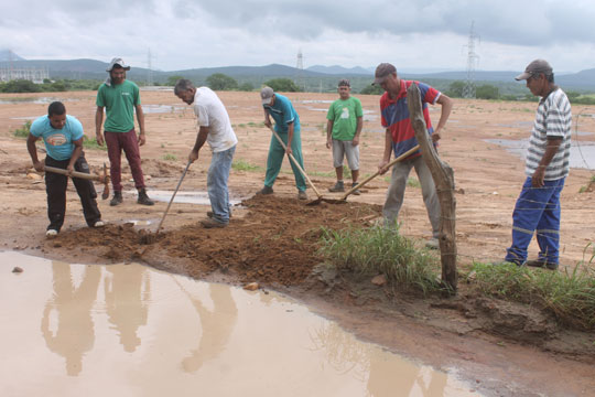 Empresa faz recrutamento de trabalhadores para início das obras do presídio de Brumado