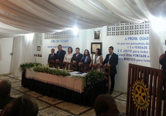 Nova diretoria do Rotary Clube de Brumado é empossada