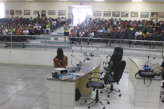 Servidores da saúde de Brumado recebem instrução sobre a Mucopolissacaridose