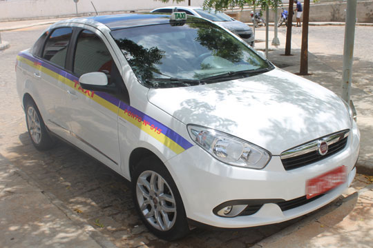 Prefeitura regulamenta serviço de táxi na cidade de Brumado