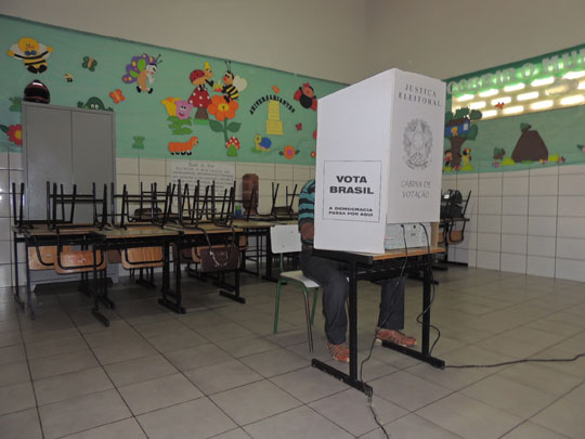 TSE garante votação eletrônica para as eleições de 2016