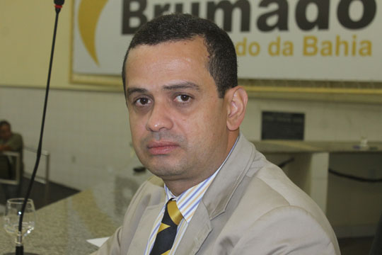 Brumado: Vereador freia aprovação da criação do serviço de inspeção municipal