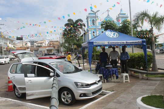 Adquira seu Volkswagen no novo no stand de vendas da Brumauto