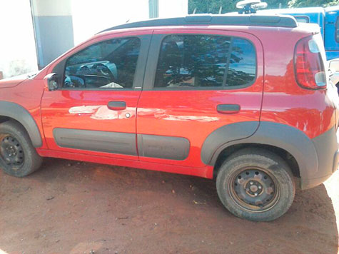 Polícia militar de Caculé recupera mais um carro roubado