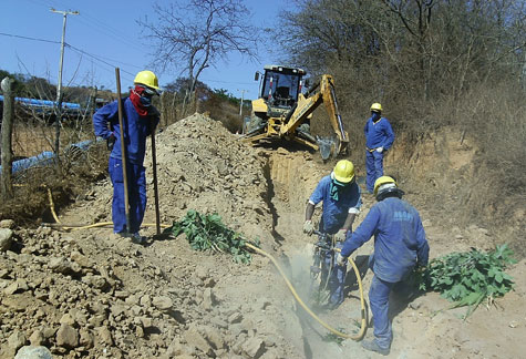 Caetité: Obras da Adutora do Algodão seguem dentro do cronograma