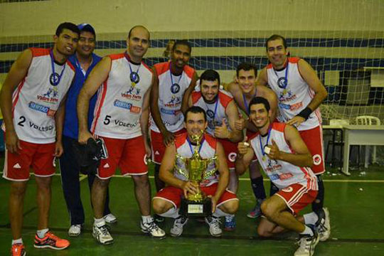 Seleções de Brumado vencem 1º Torneio de Vôlei Regional de Caetité