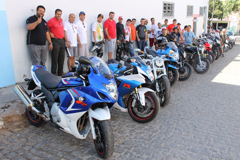Brumado: Café da manhã na Moto Estrada Suzuki ganha novos adeptos