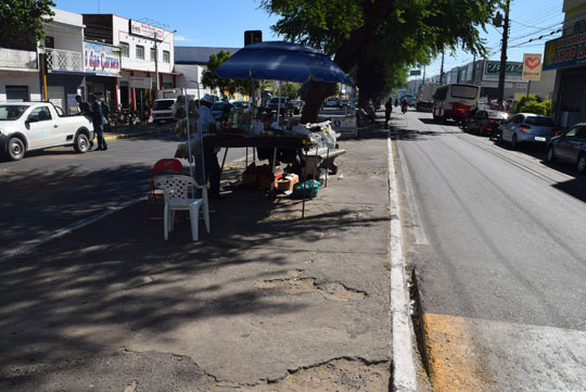 Brumado: Projeto visa estreitar canteiro central e alargar pista na Avenida Centenário