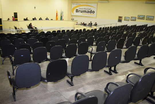 Câmara vazia mostra que população brumadense tem se mantido alienada dos debates legislativos