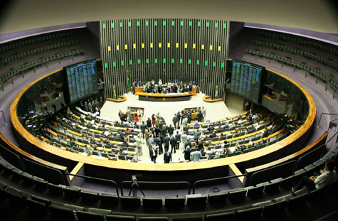 Índice de renovação na Câmara dos Deputados é menor do que em 2010